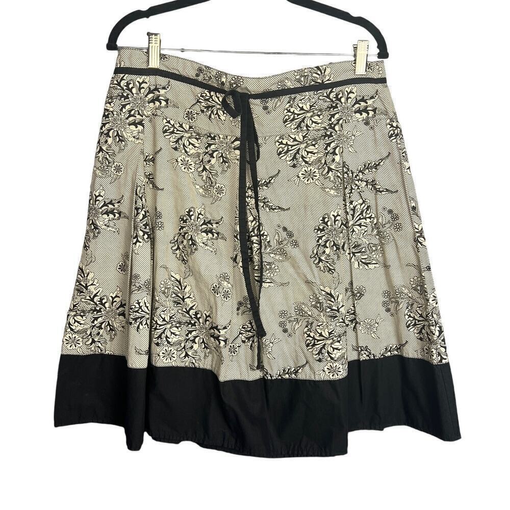 Zero Zero A Line Floral Skirt Size M